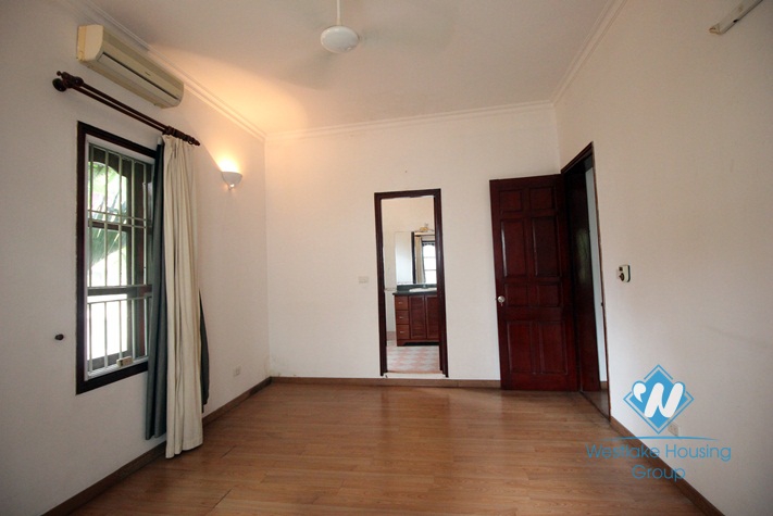 Gorgeous house in Tay Ho district for rent 